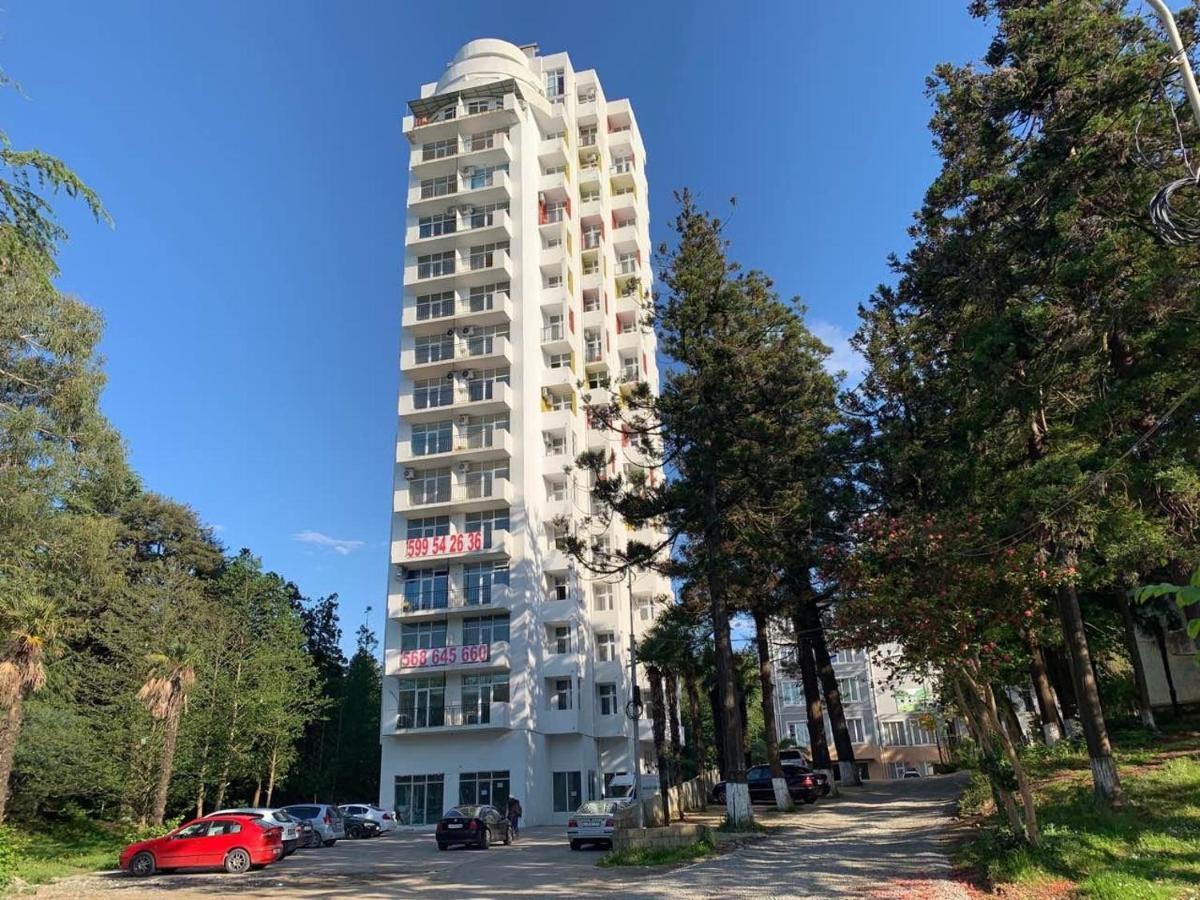 Ferienwohnung Студия Радуга У Моря Колхида Batumi Exterior foto